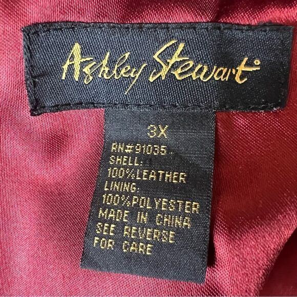 Ashley Stewart Vintage Red Genuine Suede Short Jacket, Size 3X - Picture 9 of 13